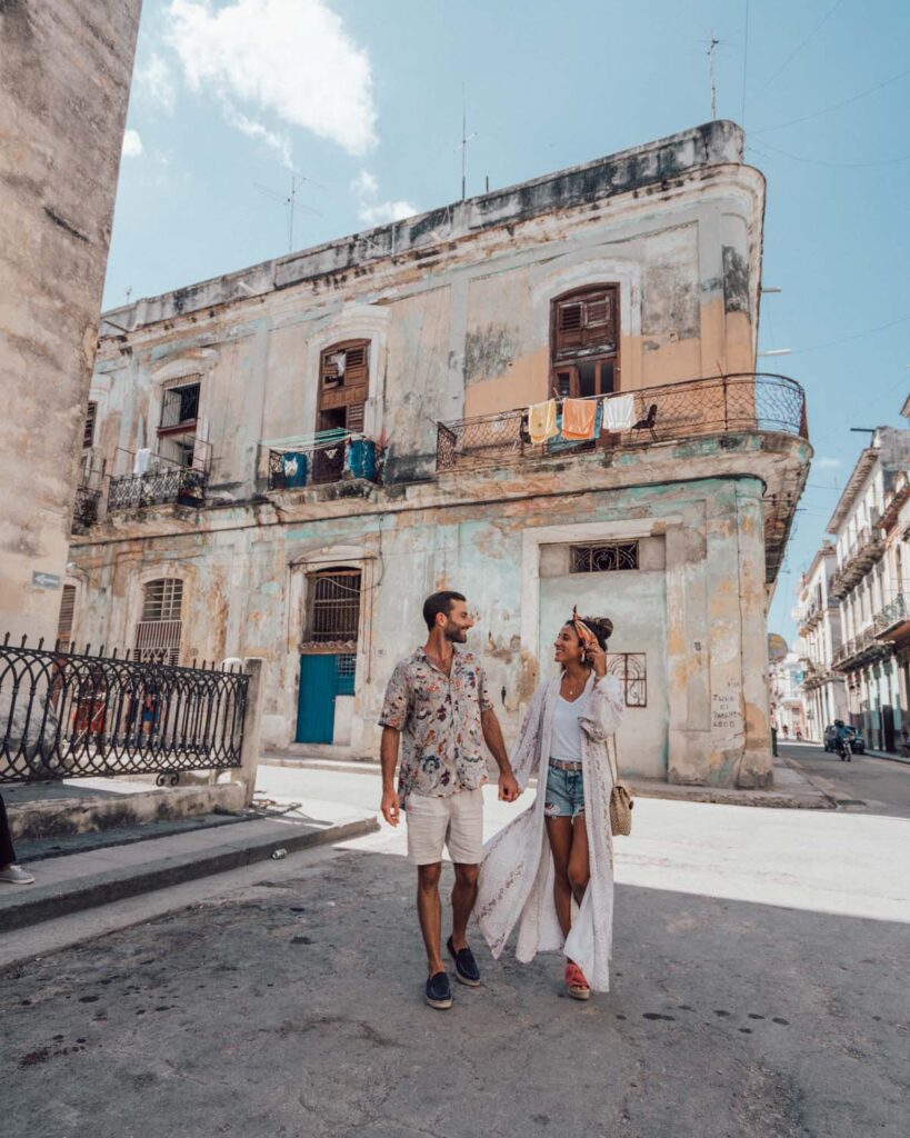 Travel Guide to Havana Cuba by Adriana Maria
