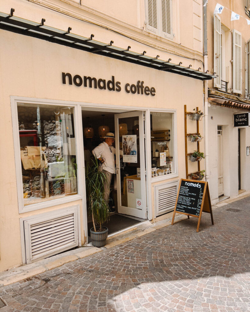 nomads coffee in Antibes town france, one of the Best Cafes in Antibes 