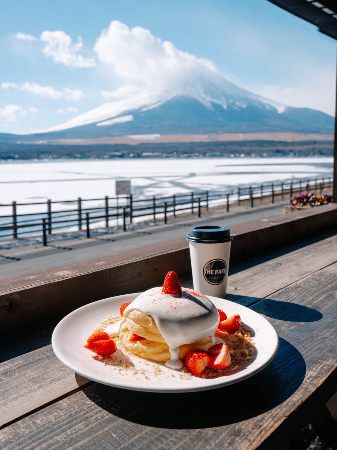 The park Cafe Lake Yamanaka 