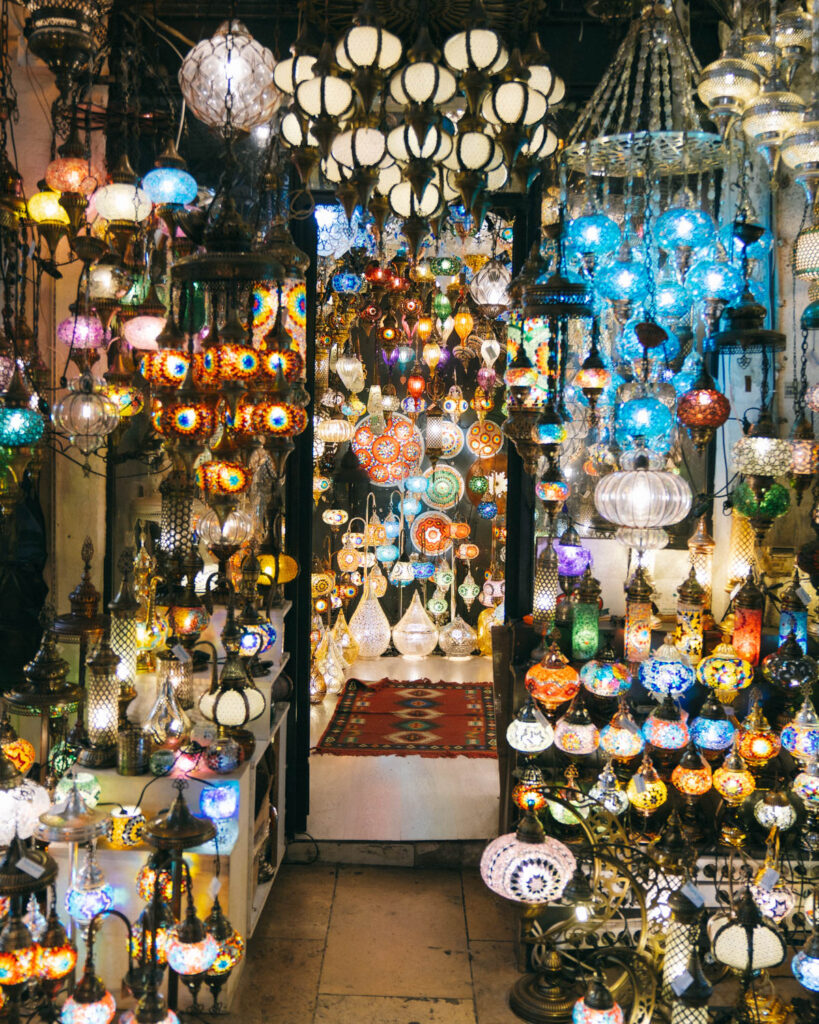 Istanbul things to do - Lamps at Grand Baazar