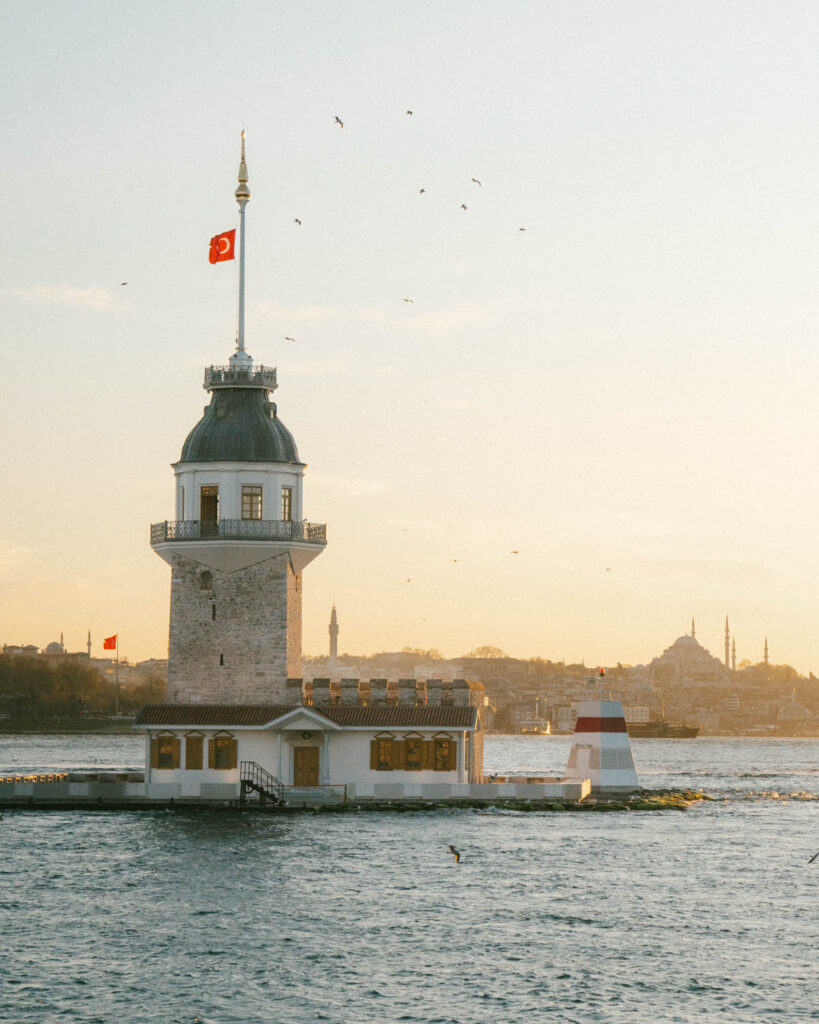 Istanbul things to do - Maidens tower at Üsküdar Coastal Walkway 