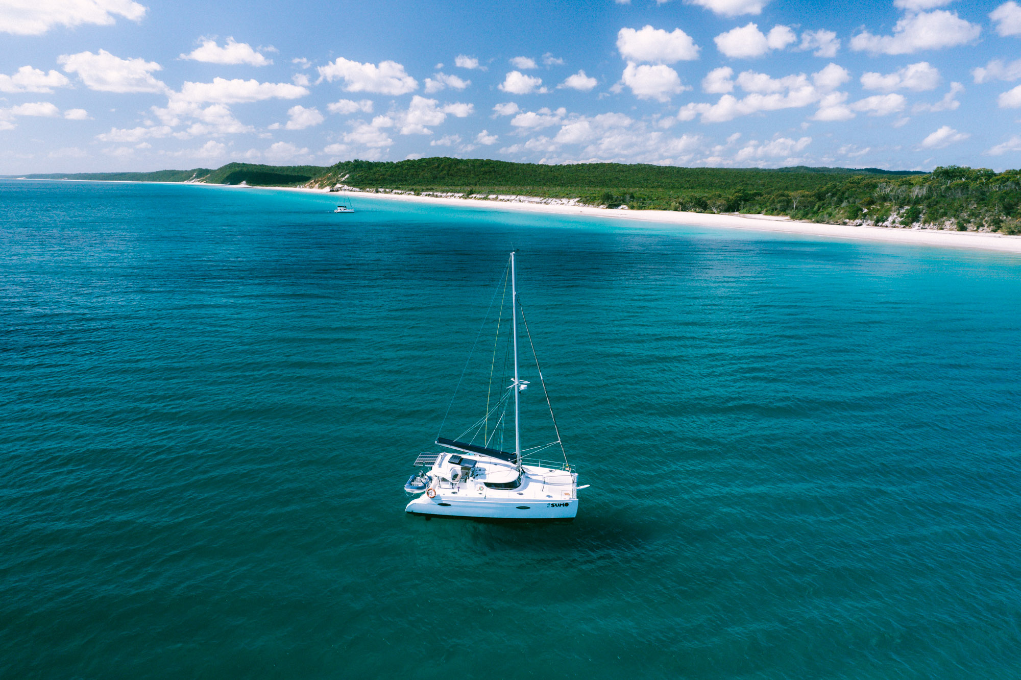 Bareboat sailing charter kgari fraser island australia