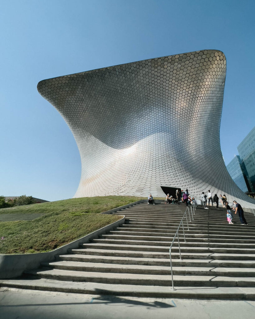 Museo Soumaya exterior architecture