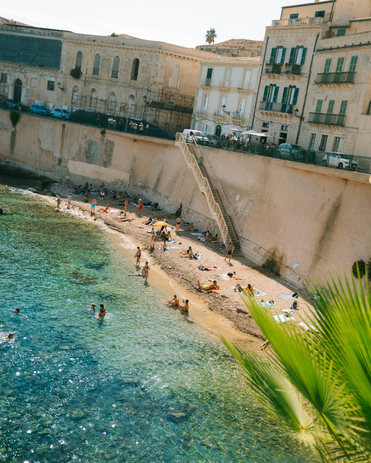 cala rosa beach ortigia 