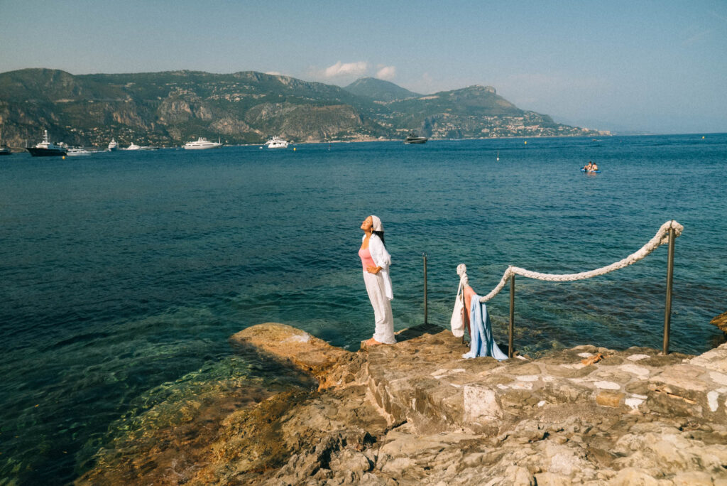 view along the Saint-Jean-Cap-Ferrat coastal walk (sentier du littoral)